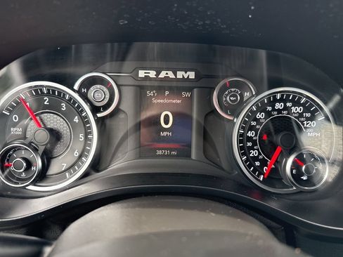 Used 2021 RAM 1500 Big Horn AWD/4WD image 27