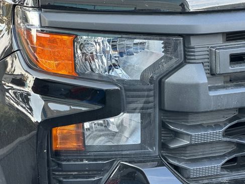 New 2025 Chevrolet Silverado 1500 Custom image 31