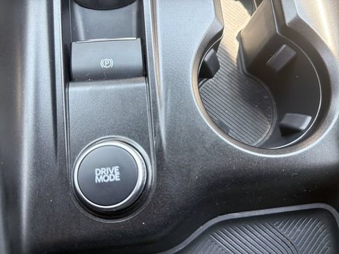 Used 2025 Ford Explorer ST-Line AWD/4WD image 15