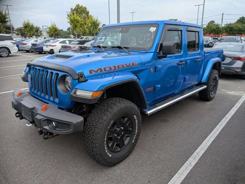 Used 2020 Jeep Gladiator Mojave w/ Dual Top Group AWD/4WD image 6