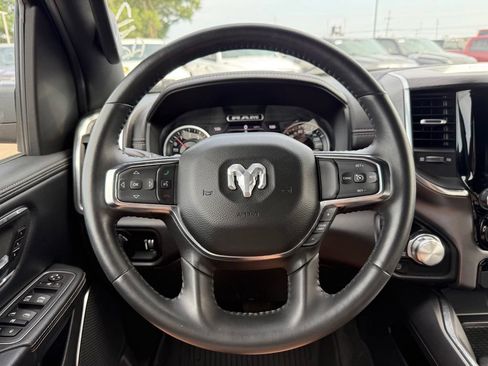 Used 2024 RAM 1500 Laramie AWD/4WD image 14
