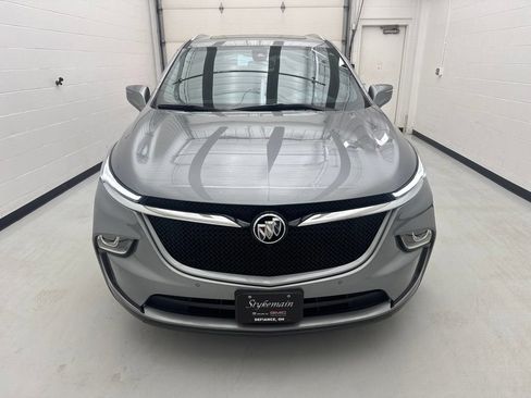 Used 2024 Buick Enclave Essence w/ Experience Buick Package AWD/4WD image 2