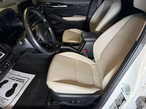 Used 2023 Kia Seltos EX AWD/4WD image 20