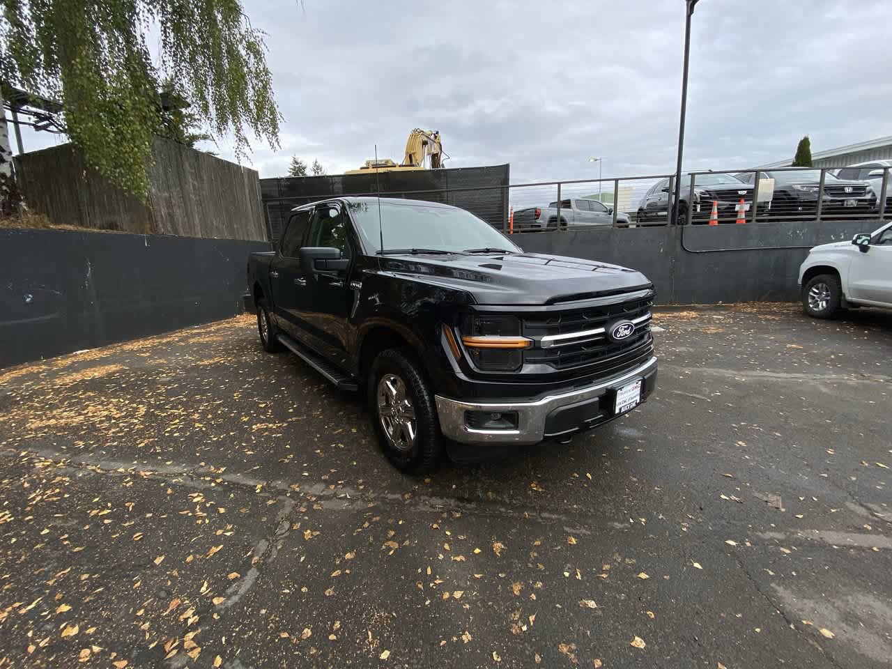 Used 2025 Ford F150 XLT w/ Equipment Group 301A Standard AWD/4WD image 8