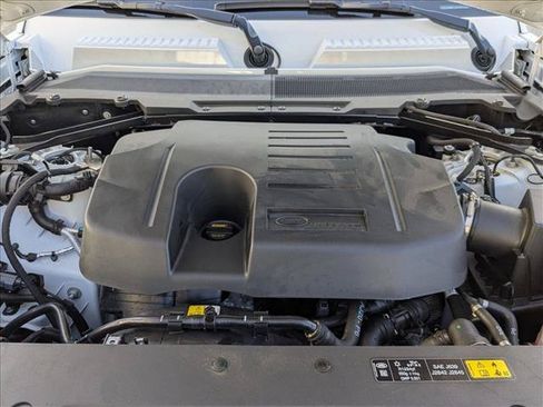 Certified 2025 Land Rover Defender 110 S AWD/4WD image 25