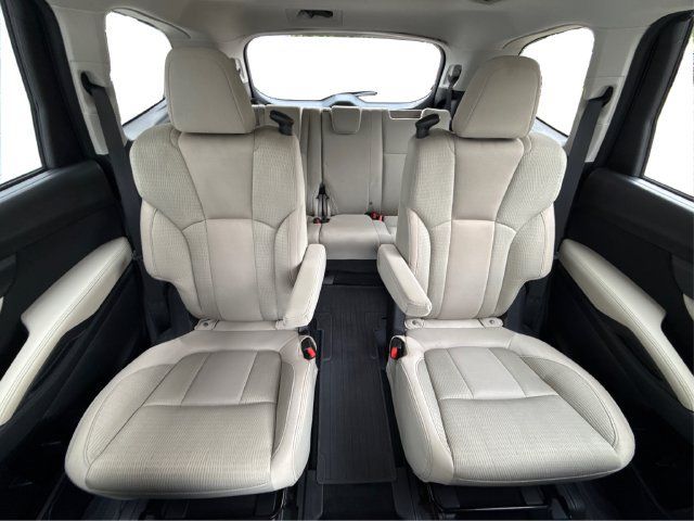 Used 2019 Subaru Ascent Premium w/ Popular Package #3 AWD/4WD image 15