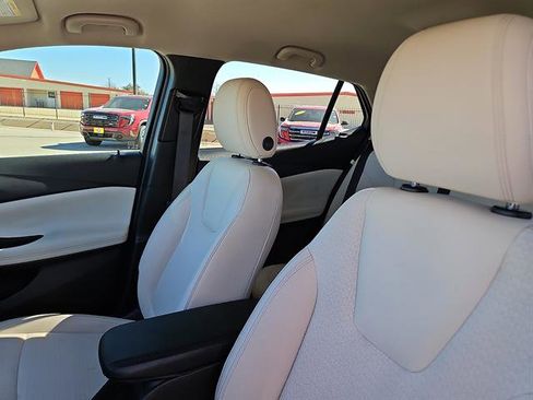 Used 2021 Buick Encore GX Preferred image 11