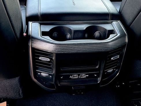 Used 2020 RAM 2500 Limited image 22