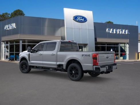 New 2026 Ford F250 Lariat w/ Black Appearance Package AWD/4WD image 4