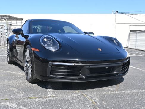 Used 2024 Porsche 911 GT3 image 12