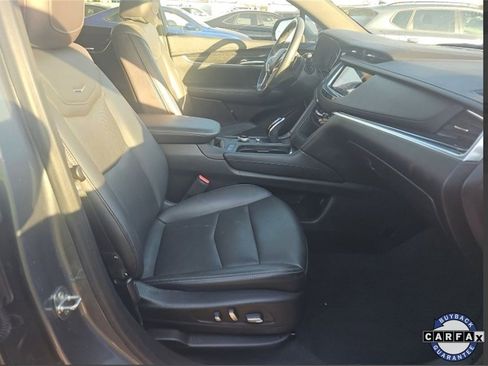 Used 2022 Cadillac XT5 Premium Luxury image 7