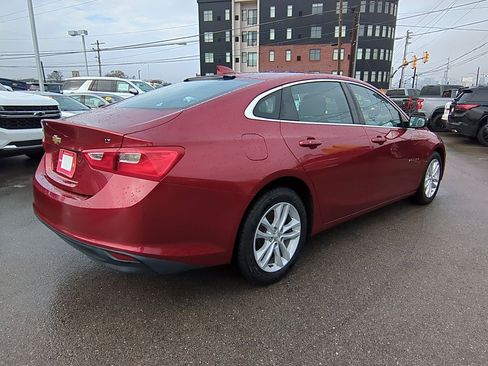 Used 2018 Chevrolet Malibu LT image 8
