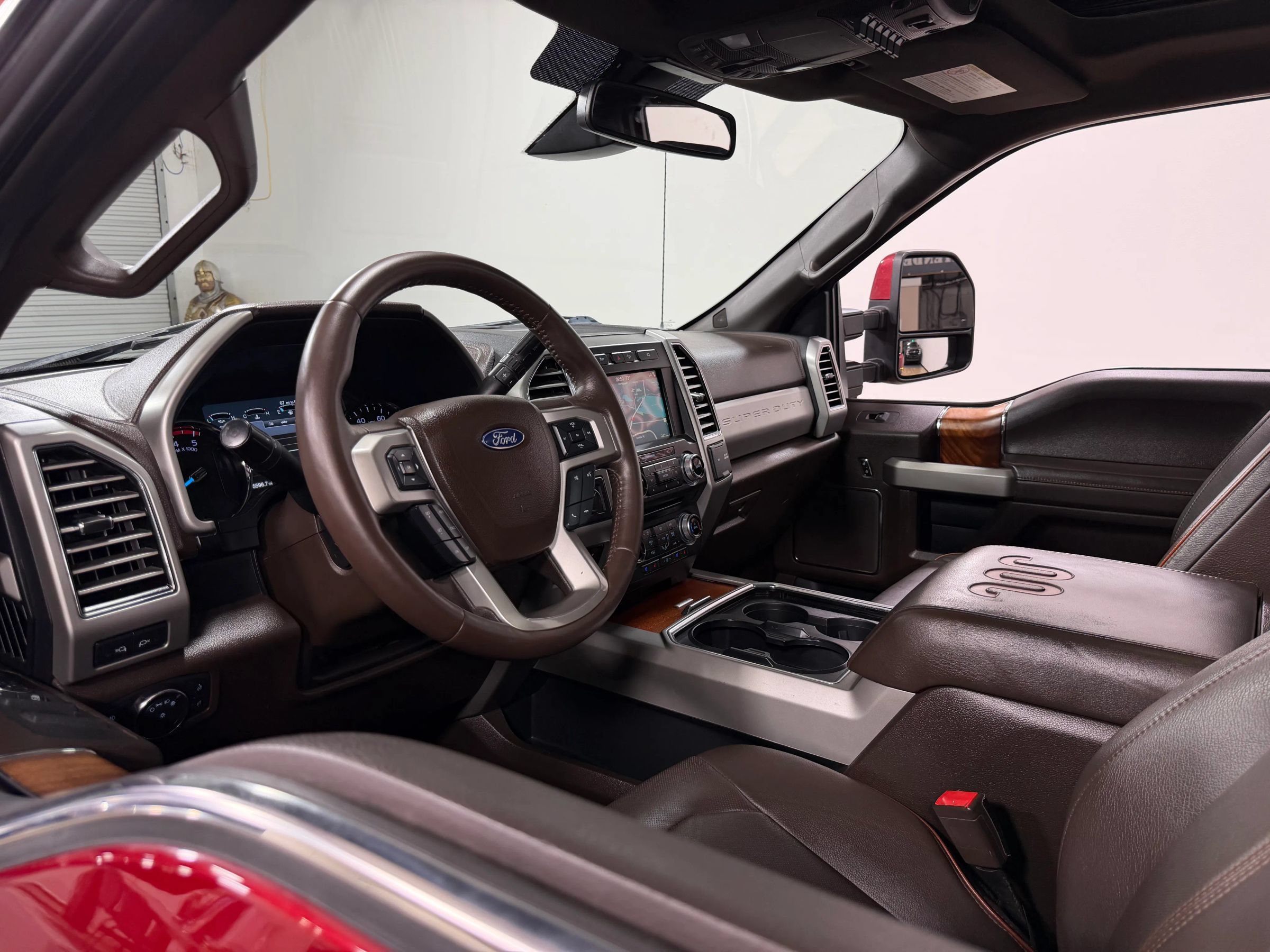 Used 2017 Ford F350 King Ranch w/ King Ranch Ultimate Package AWD/4WD image 15