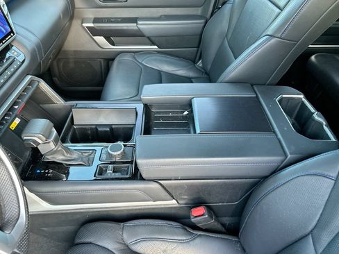 Used 2023 Toyota Sequoia Platinum AWD/4WD image 30