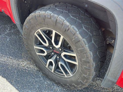 Used 2021 GMC Sierra 1500 AT4 AWD/4WD image 18