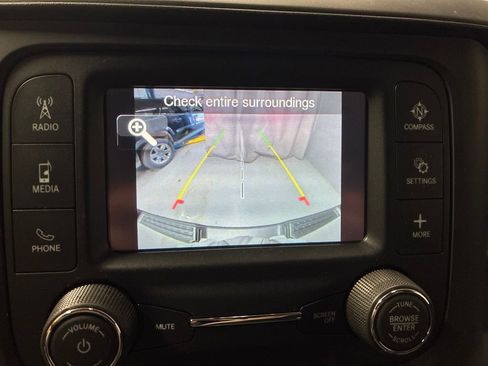 Used 2019 RAM 1500 Tradesman AWD/4WD image 18