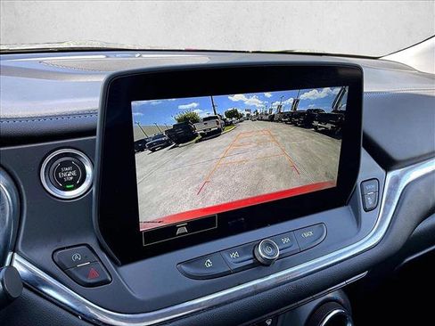 Used 2023 Chevrolet Blazer LT FWD image 23