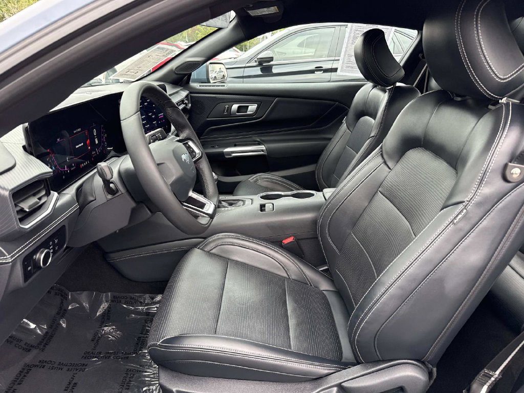 Used 2024 Ford Mustang Premium RWD image 10