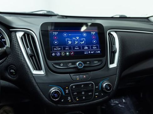 Used 2024 Chevrolet Malibu LT image 16