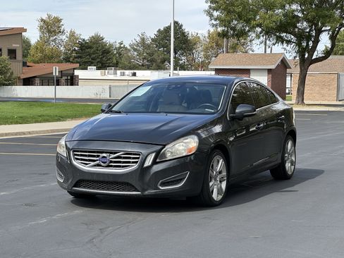 Used 2012 Volvo S60 T6 AWD/4WD image 9