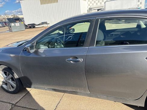 Used 2014 Nissan Altima 2.5 SV image 4