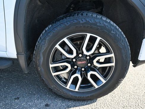 Used 2021 GMC Sierra 1500 AT4 w/ AT4 Premium Package image 15