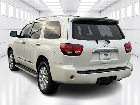 Used 2018 Toyota Sequoia Platinum image 7