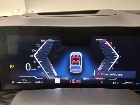 Certified 2025 BMW X7 xDrive40i w/ M Sport Package AWD/4WD image 24