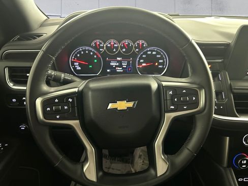 Used 2024 Chevrolet Tahoe LS RWD image 9