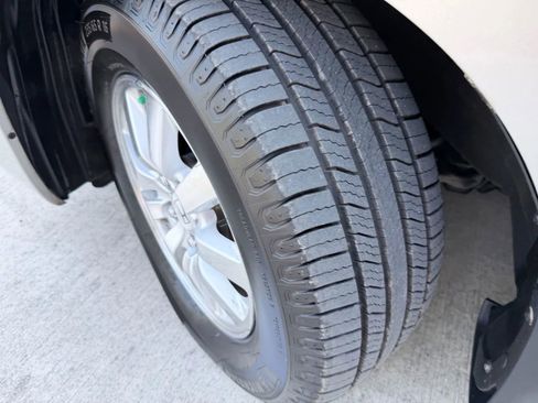 Used 2009 Honda Odyssey EX image 17