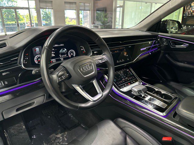Used 2020 Audi Q8 Prestige AWD/4WD image 40