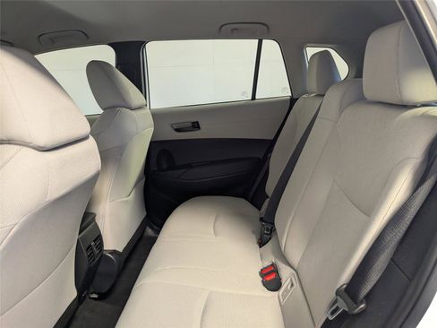Used 2024 Toyota Corolla Cross L image 25