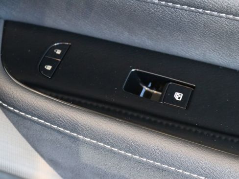 Certified 2025 INFINITI QX80 Sensory image 37