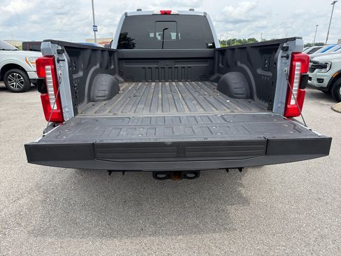 Used 2024 Ford F350 Lariat w/ Lariat Ultimate Package AWD/4WD image 29
