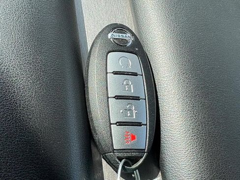 Used 2022 Nissan Murano SV w/ Cargo Package AWD/4WD image 22
