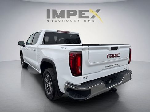 Used 2026 GMC Sierra 1500 SLT AWD/4WD image 3