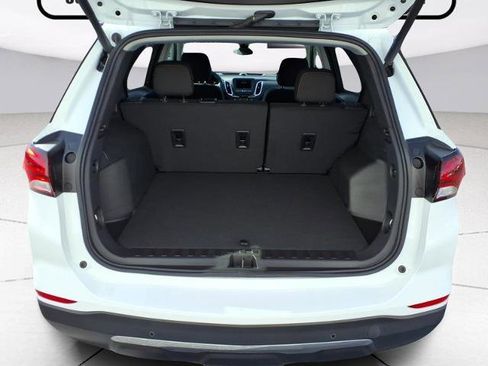 Used 2024 Chevrolet Equinox LT image 22