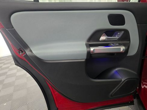 New 2026 Mercedes-Benz GLB 250 GLB 250 image 19