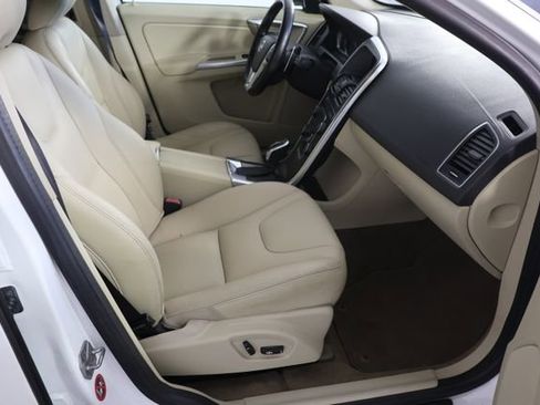 Used 2015 Volvo XC60 T6 Premier Plus AWD/4WD image 24