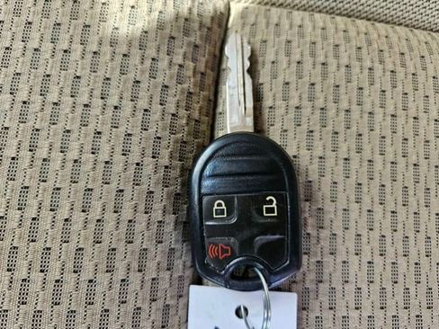 Used 2013 Ford F150 XLT w/ XLT Chrome Pkg image 28