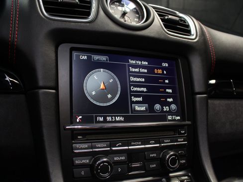 Used 2016 Porsche Boxster Spyder RWD image 81