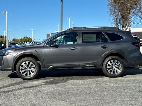 New 2025 Subaru Outback Premium image 7