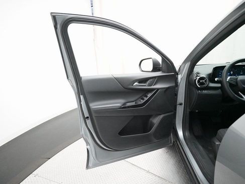 Certified 2025 Chevrolet Equinox LT image 27