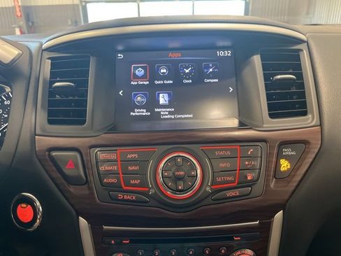 Certified 2019 Nissan Pathfinder Platinum image 23