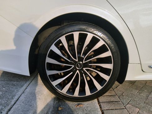 Used 2020 Lincoln Continental Black Label image 45