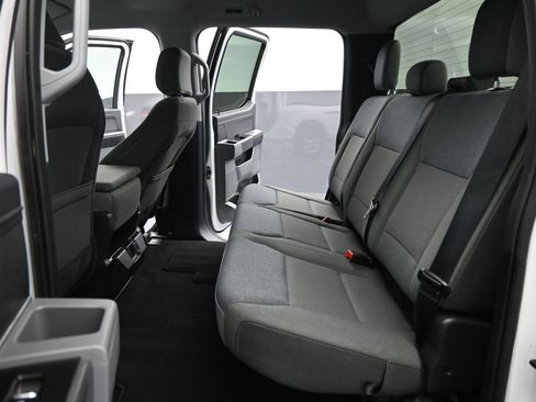 Certified 2025 Ford F150 XLT w/ Equipment Group 301A Standard image 19