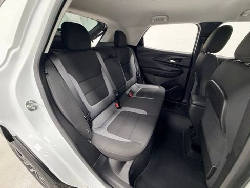 Certified 2026 Chevrolet TrailBlazer LT w/ Convenience Package FWD image 24
