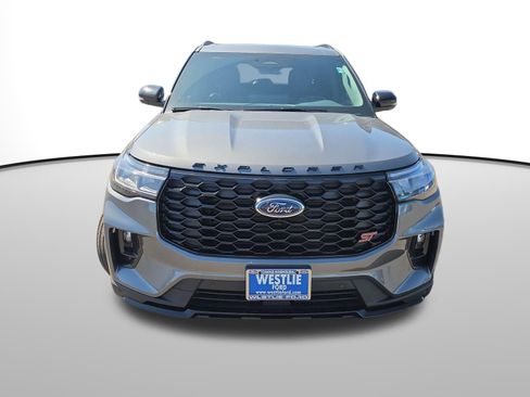 New 2026 Ford Explorer ST w/ Sun And Sound Package image 9