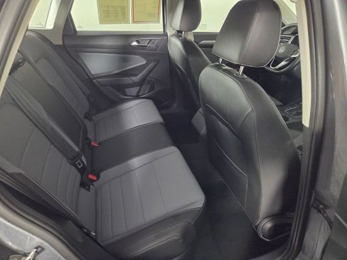 Used 2025 Volkswagen Jetta SE w/ Sunroof Package FWD image 29