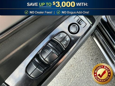 Used 2024 Nissan Altima 2.5 SR image 16